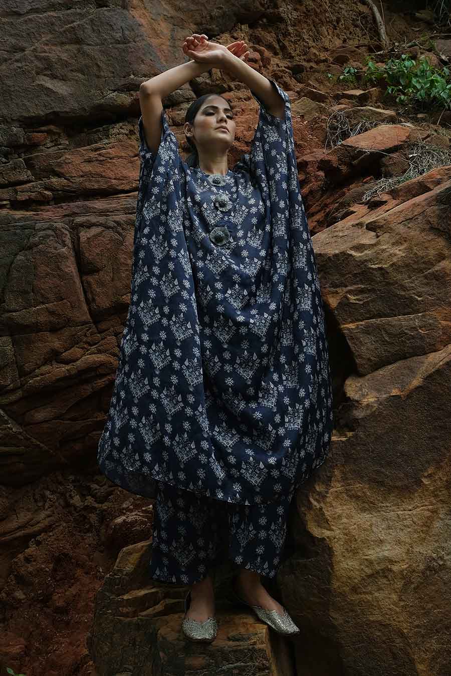 Blue Printed Loose Fit Kaftan