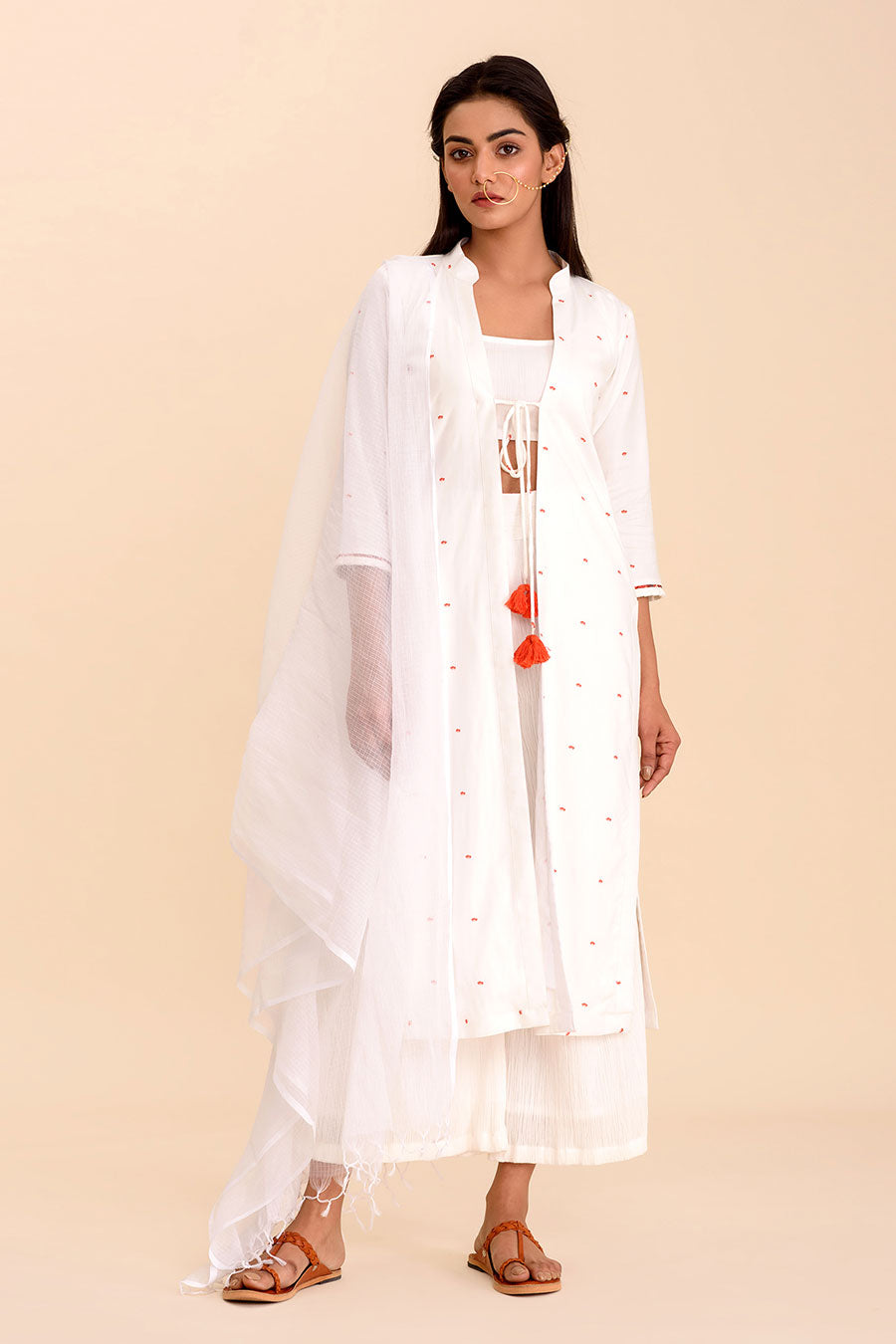 CHAAND - White Co-Ord Set With Dupatta (Set of 4)