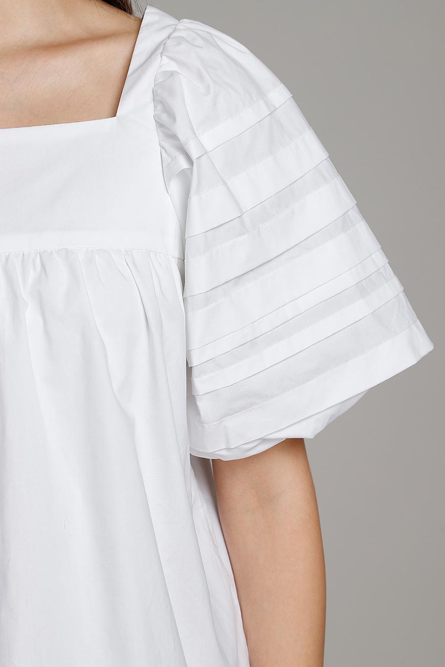 White Pleated Puff Sleeve Top
