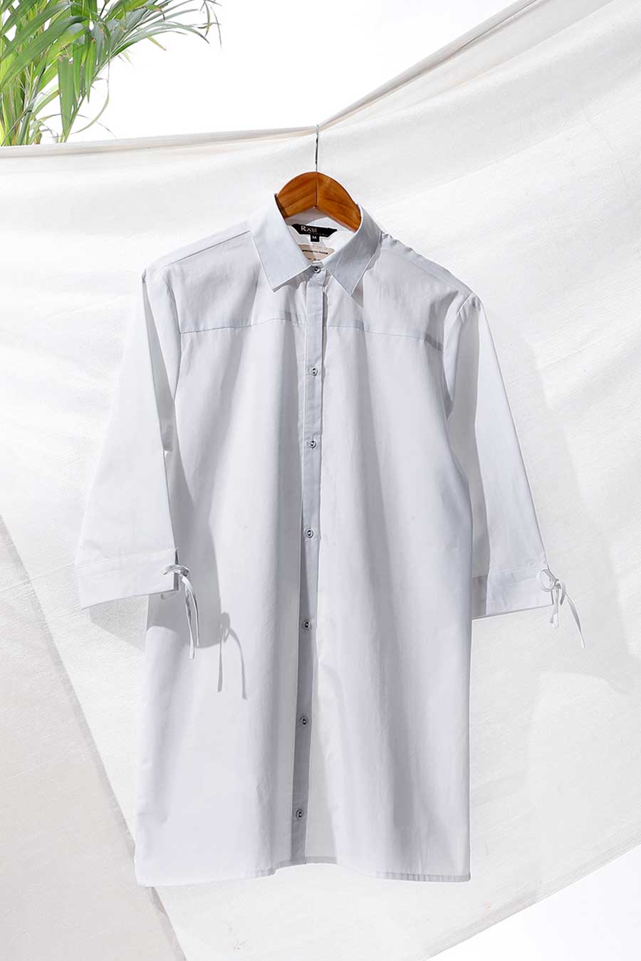 White Back Gather High-Low Shirt