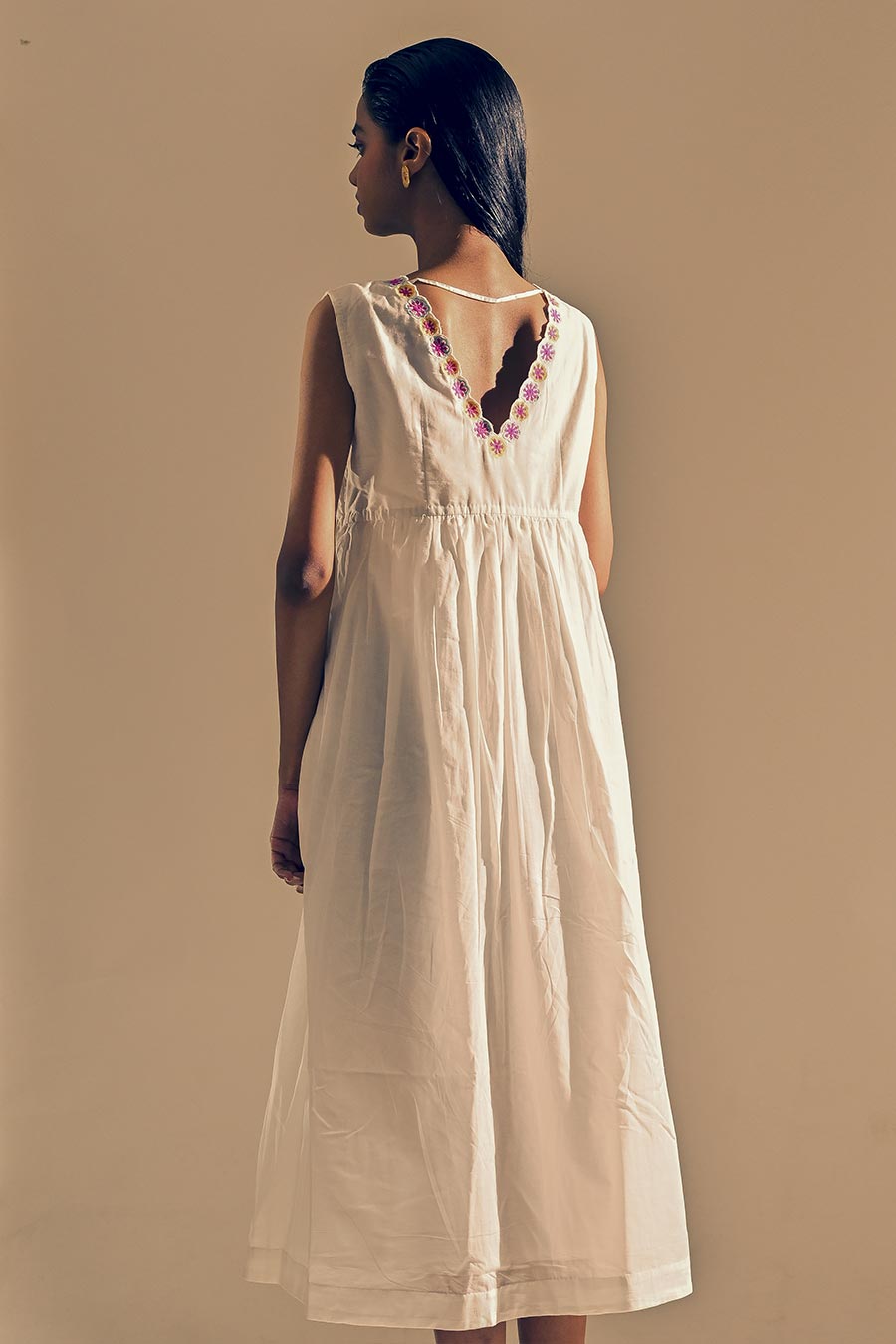 Basra Gathered Midi Dress