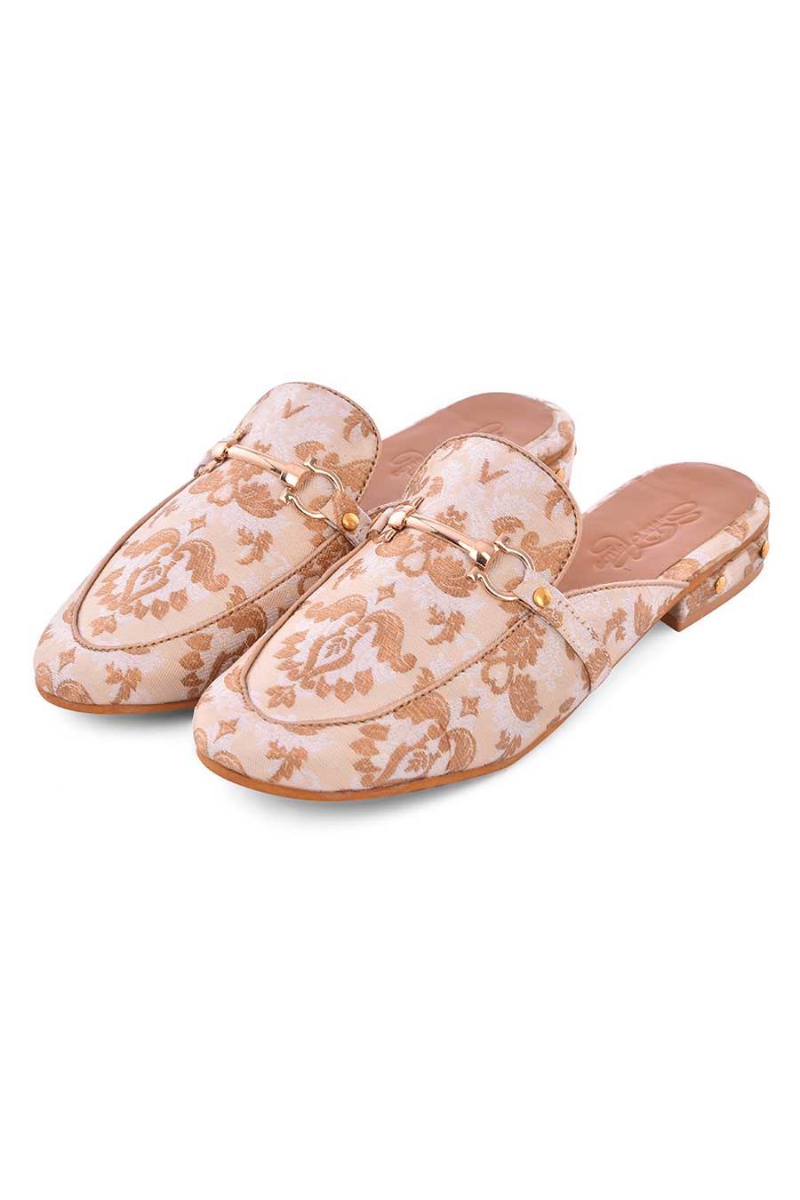 Crème Baroque Loafers