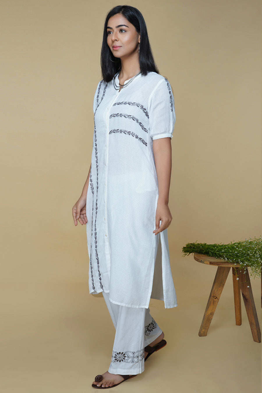 White Linear Hand Embroidered Kurta