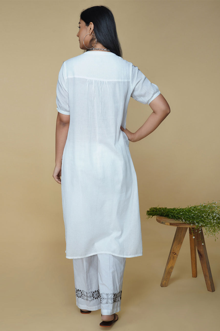 White Linear Hand Embroidered Kurta