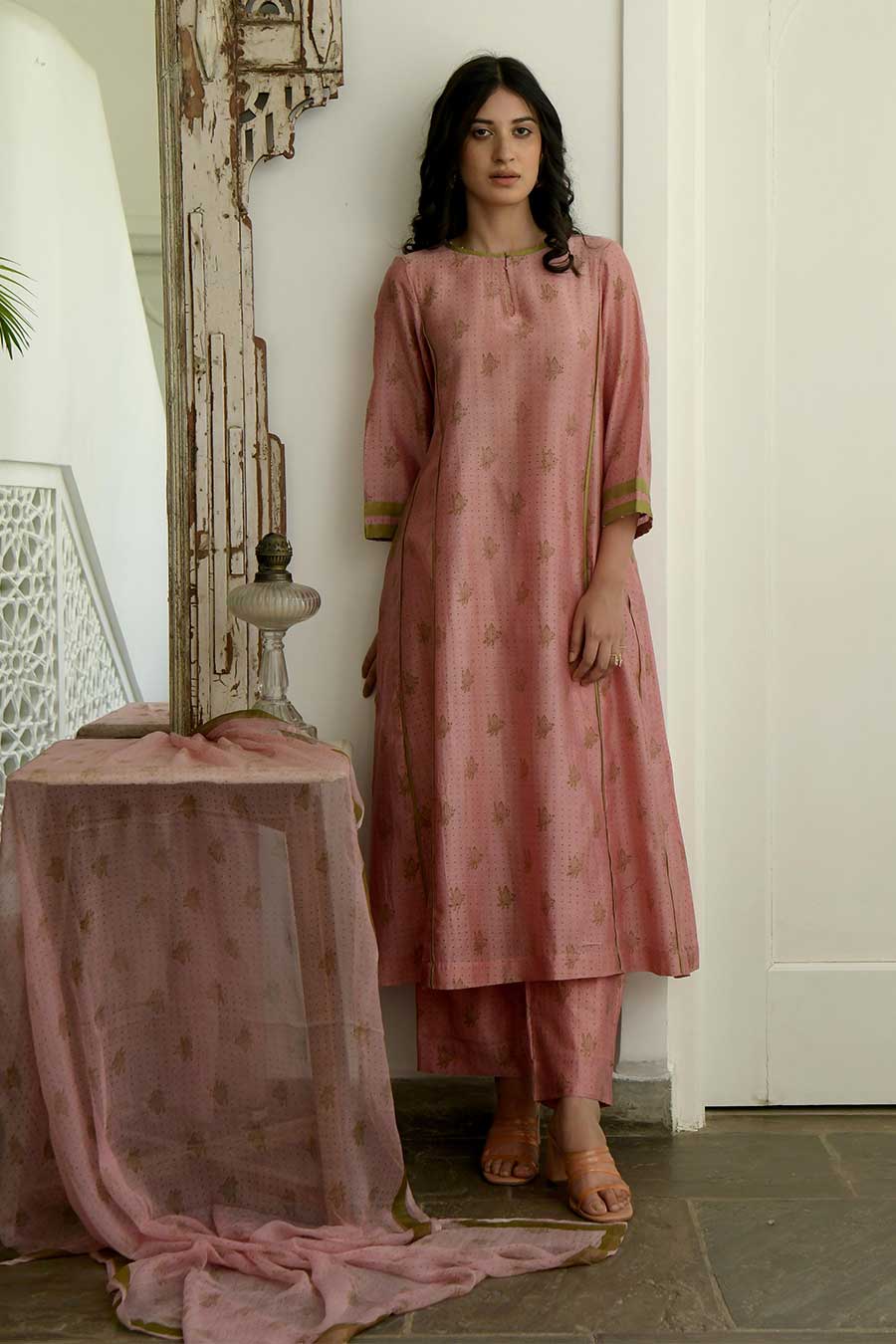 Salmon & Cinnamon Kurta Set