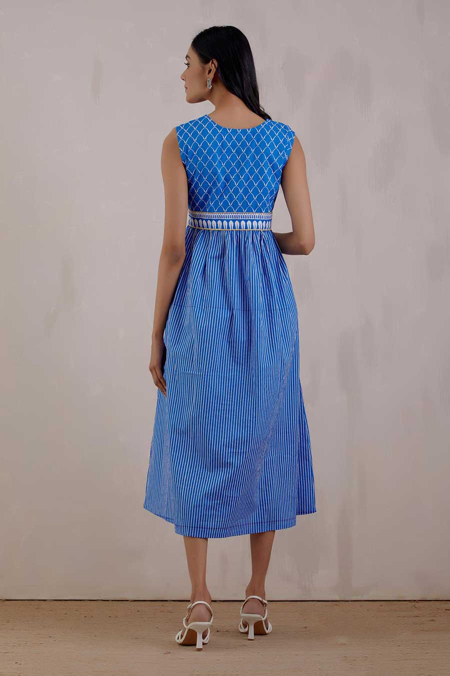Blue Printed Sirgus Midi Dress