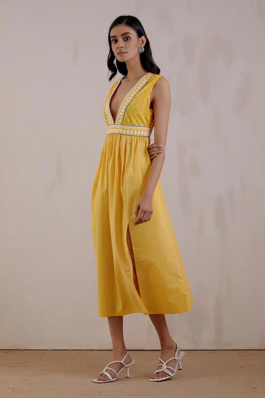 Yellow Printed Sirgus Midi Dress