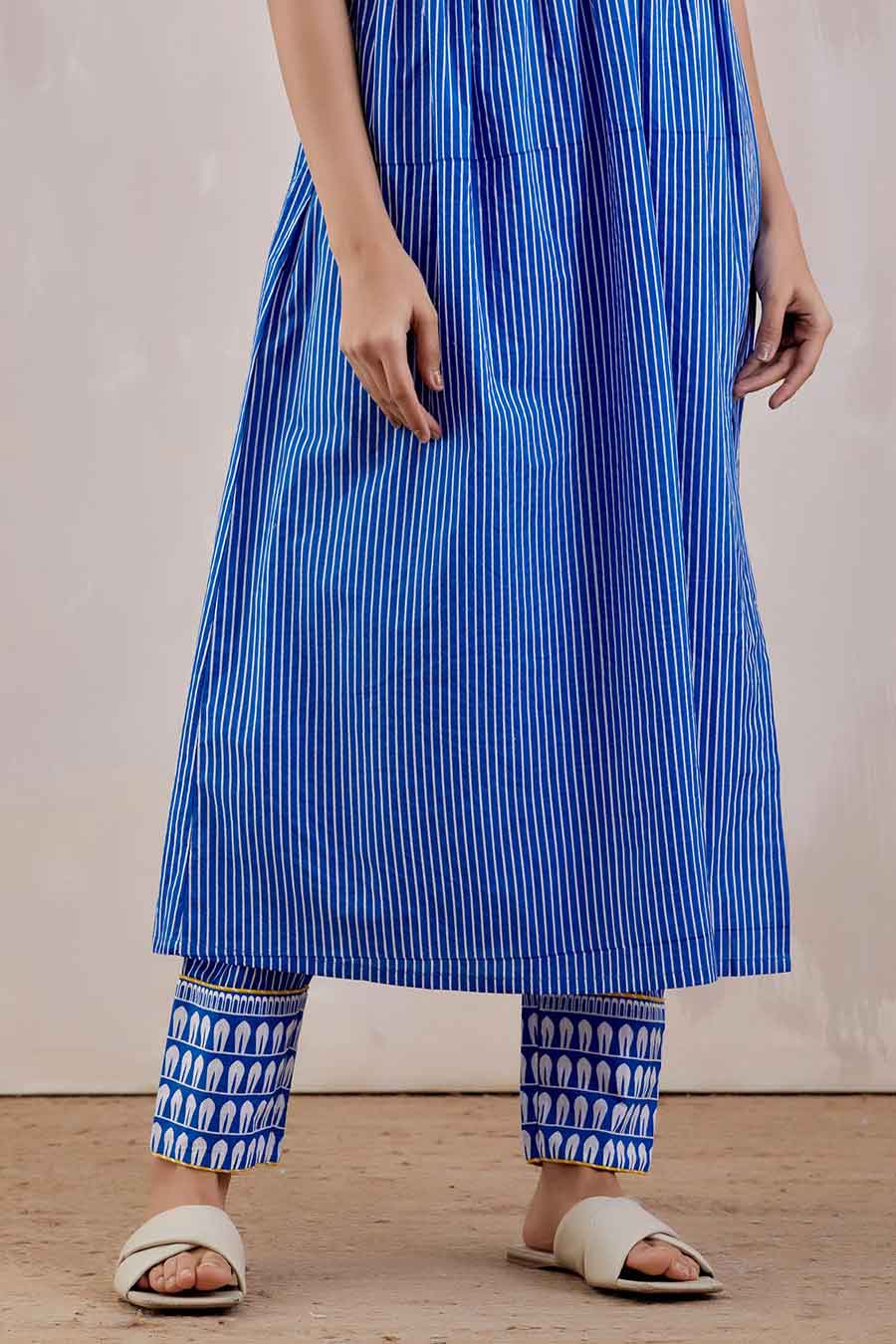 Blue Sirgus Kurta Dress & Pant Set