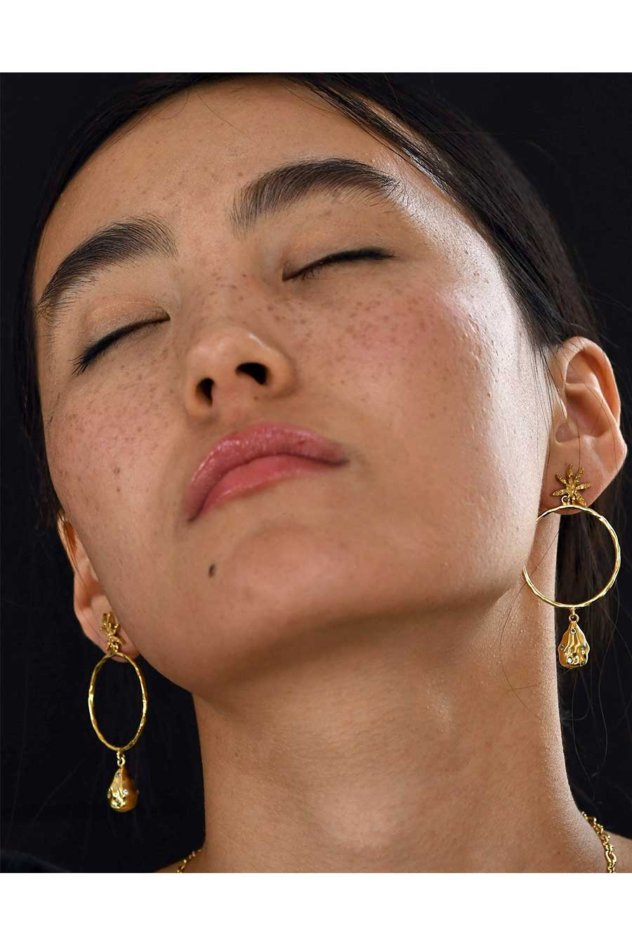 Pearl & Cinnamon Dangle Earrings