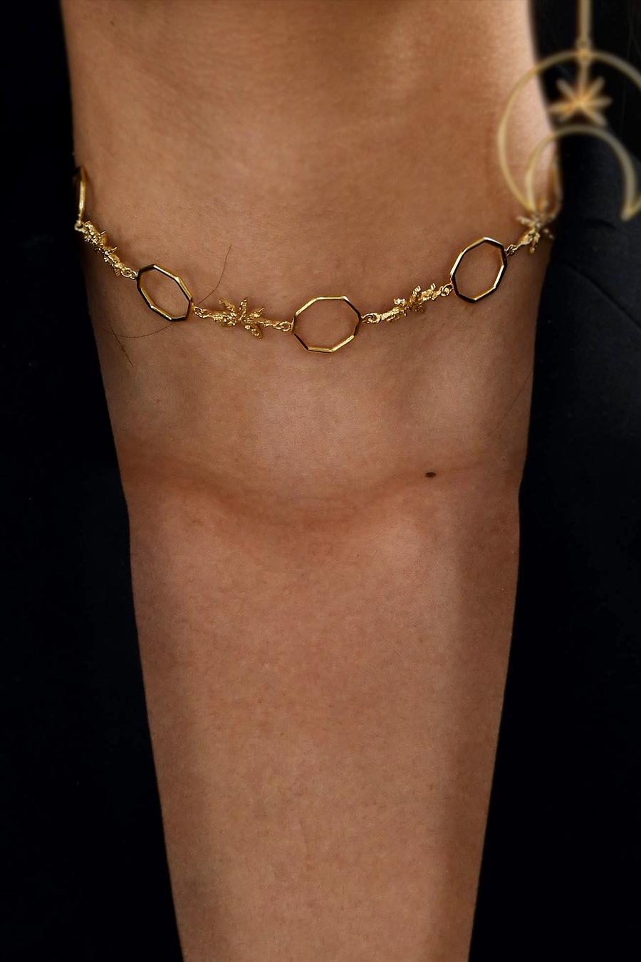 Linked Cinnamon Choker Chain Necklace