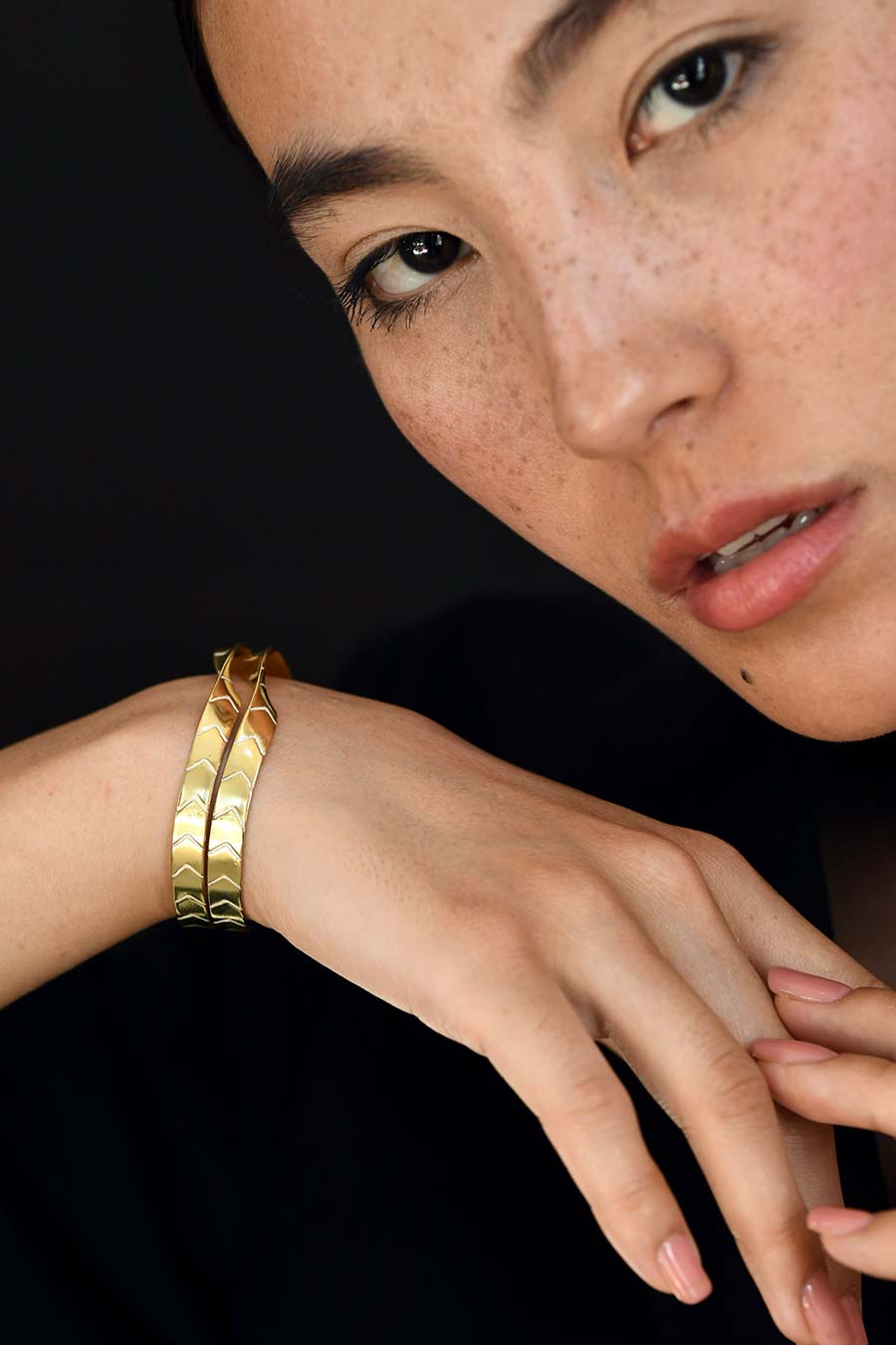 Twisted Enamel Bangle Bracelet