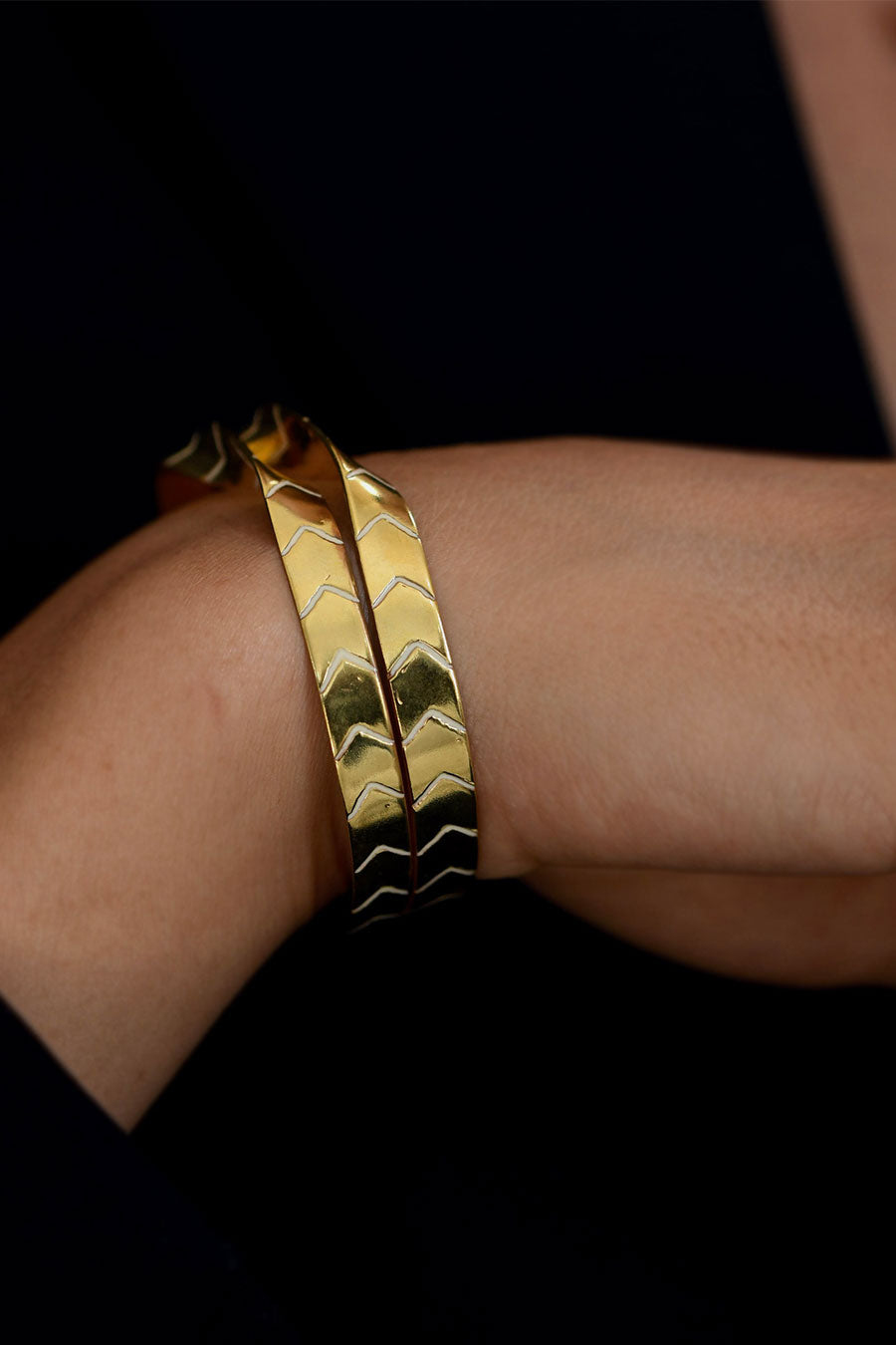 Twisted Enamel Bangle Bracelet