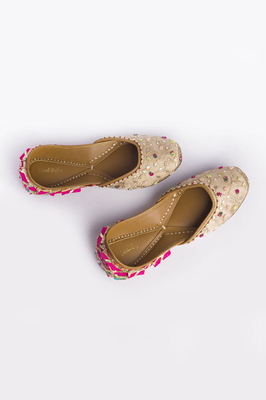 Khas Khas - Bead Embroidered & Ruffled Jutti