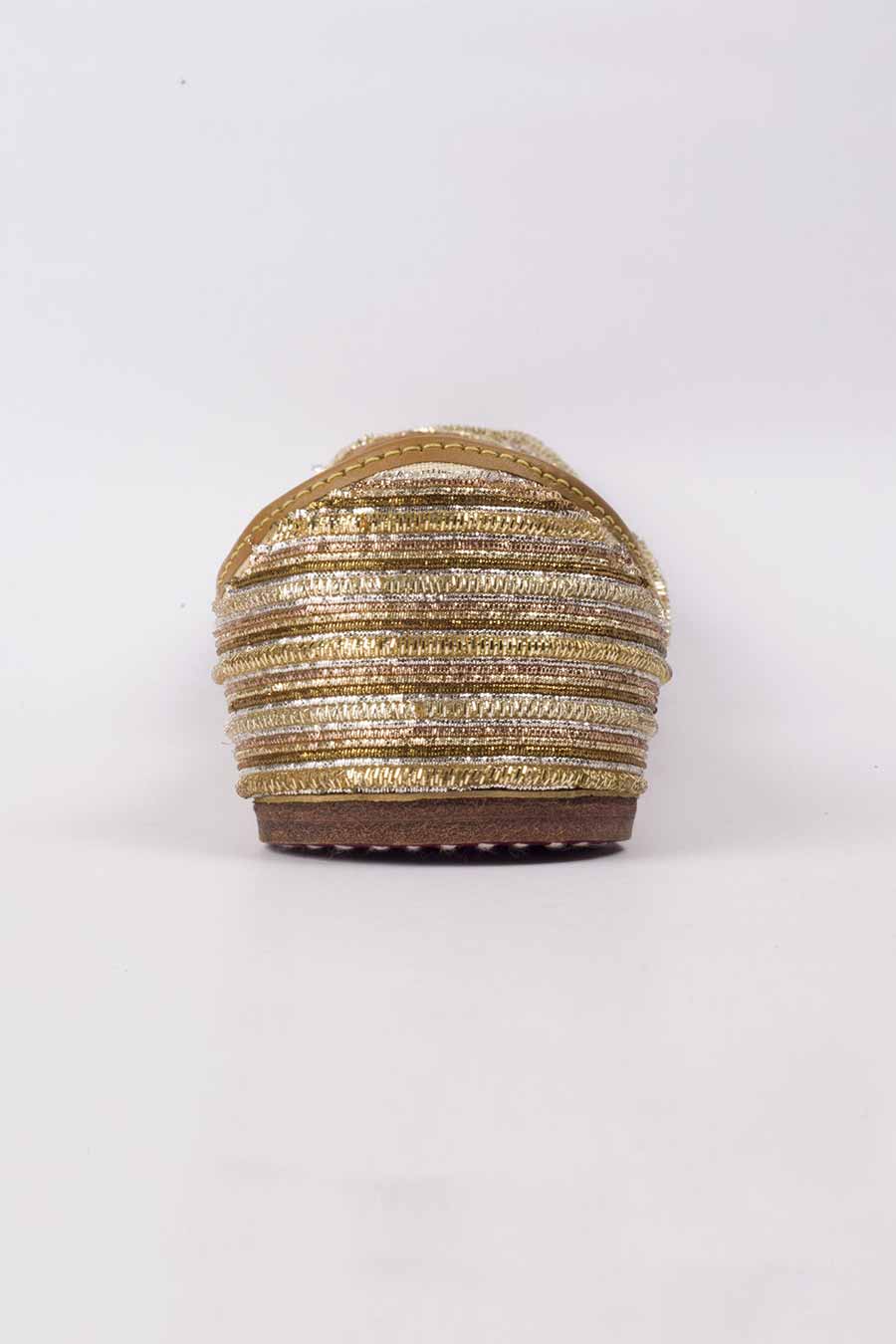 Nargis - Gold & Silver Zari Embroidered Jutti