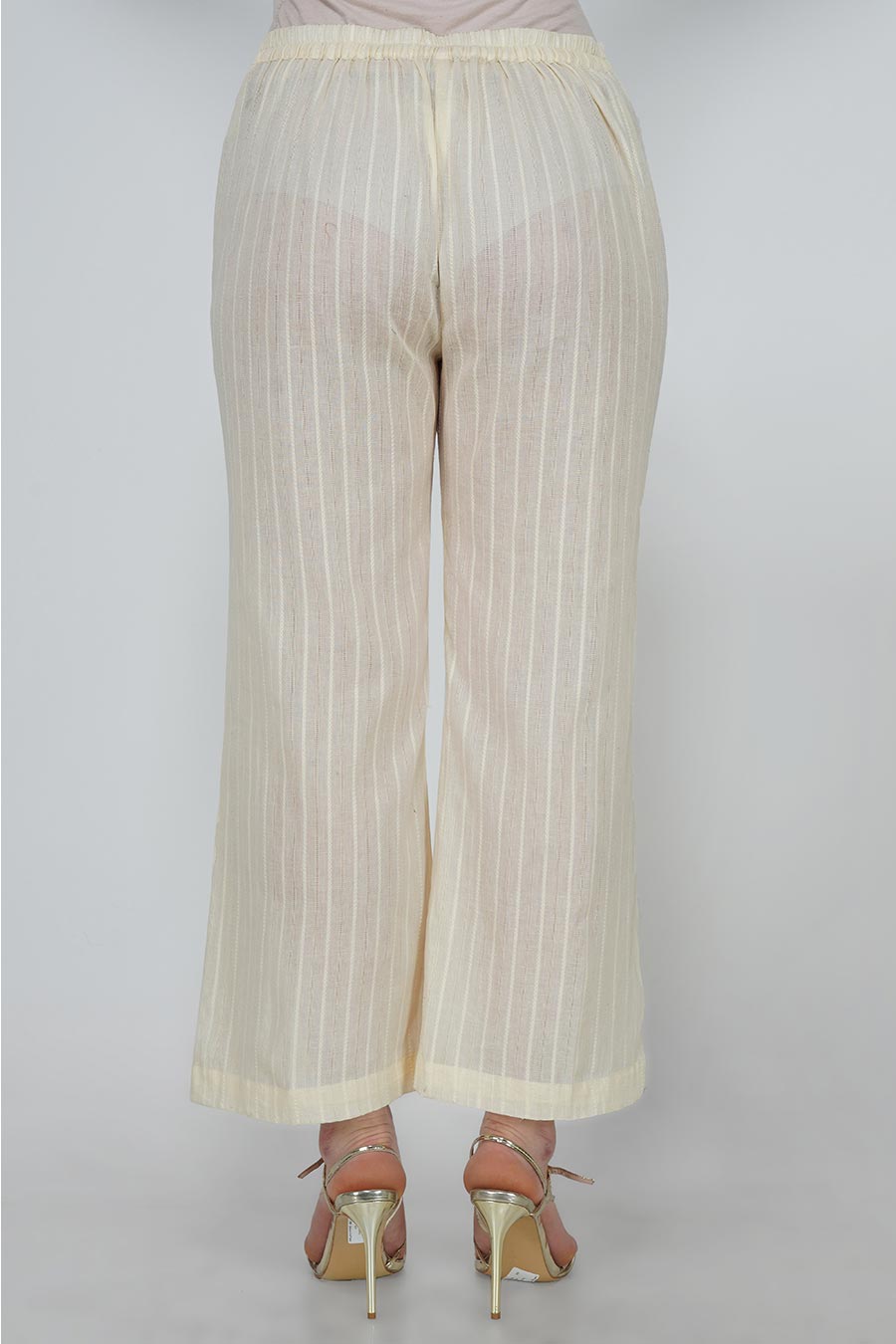 Pearl White Kurta & Pants Set With Slip