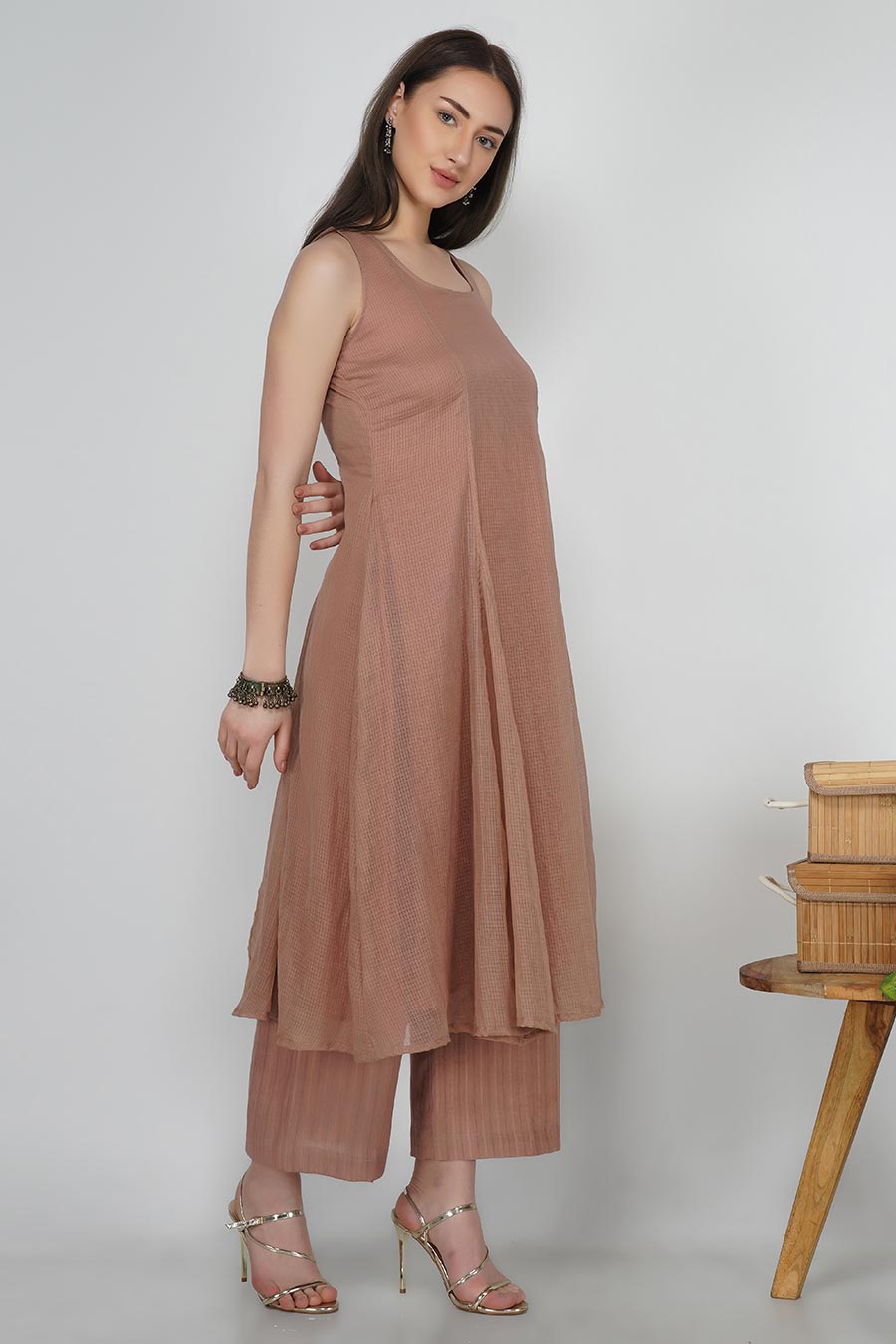 Sepia Kurta & Pants Set With Slip