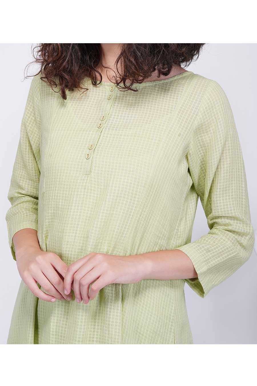 Green High-Low Kurta With Slip