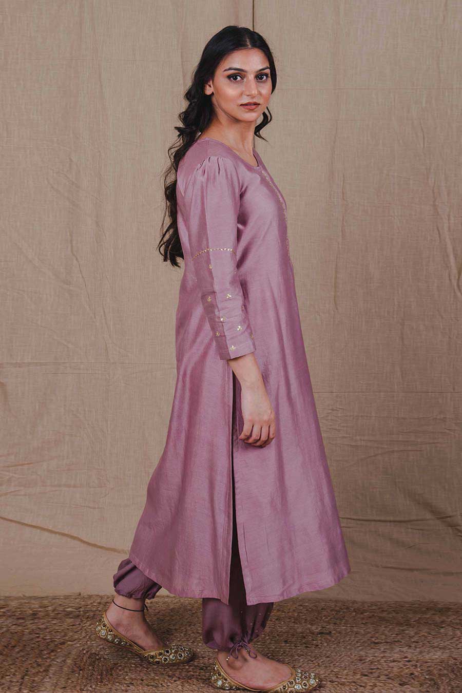 Mauve Embroidered Kurta & Pant Set