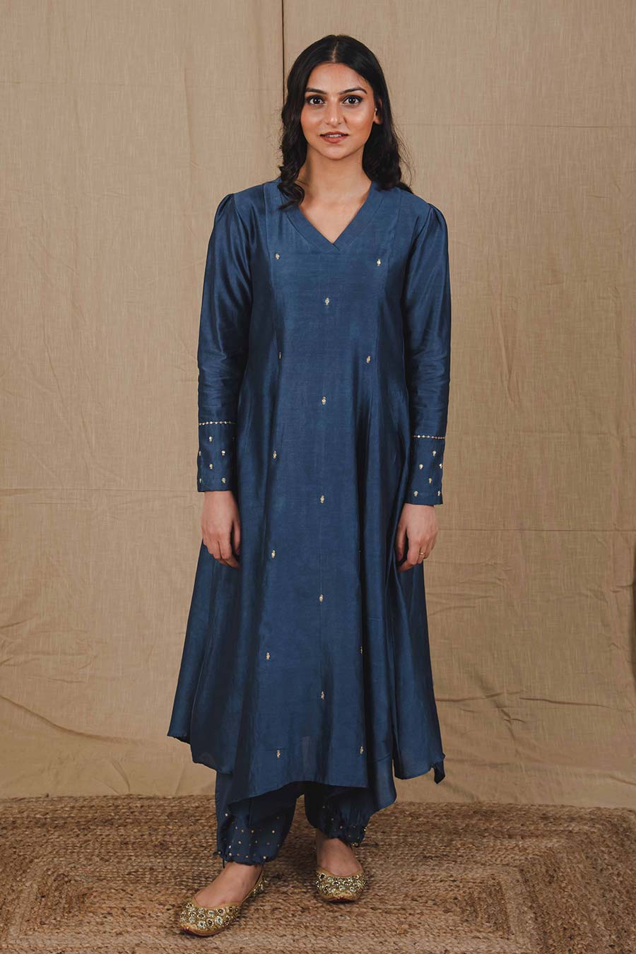 Blue Embroidered Kurta & Pant Set