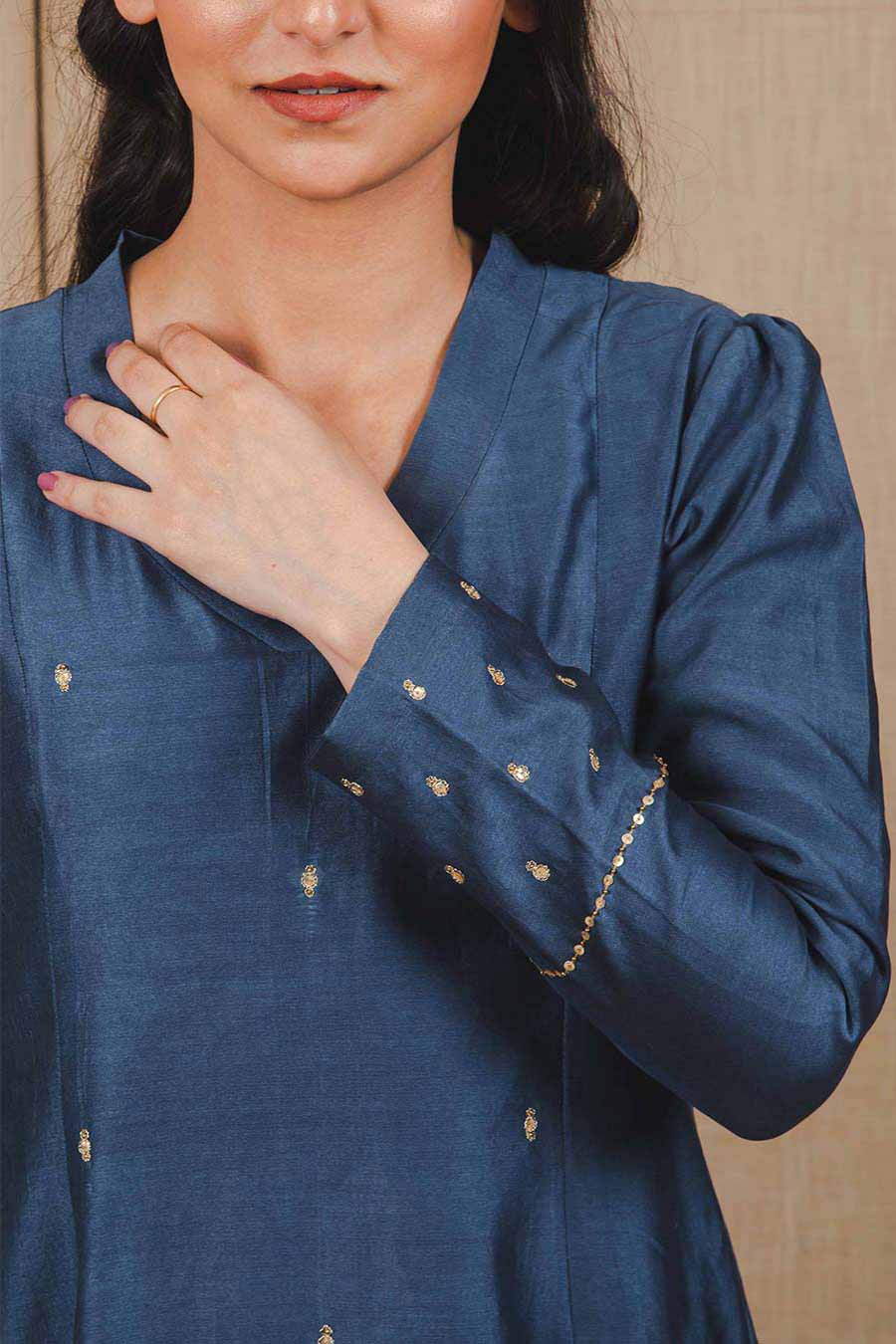 Blue Embroidered Kurta & Pant Set