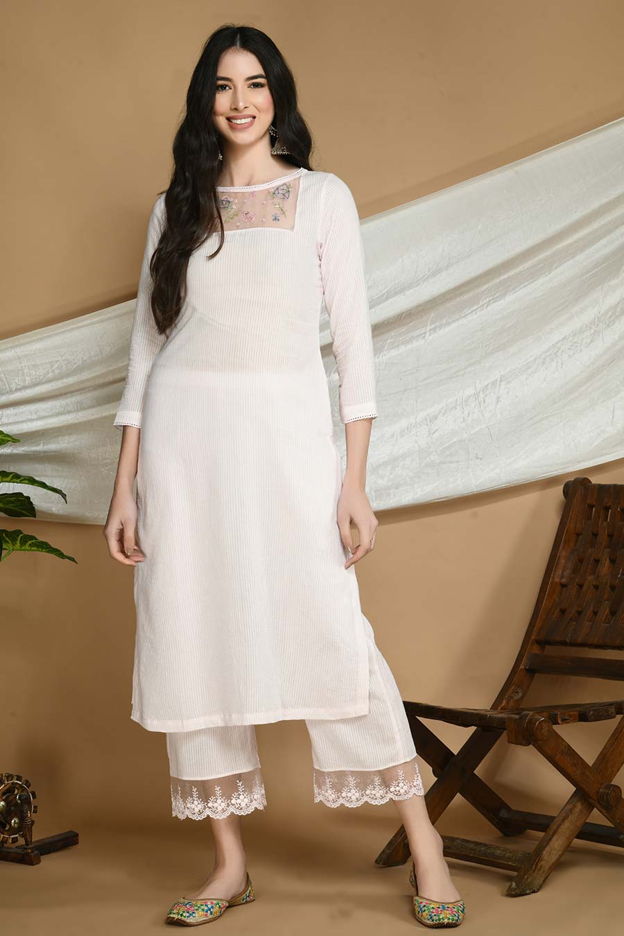 Powder Pink Striped Kurta Set with Organza Stole